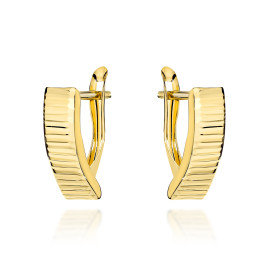 Kolczyki złote z diamentowanymi poprzecznymi paskami