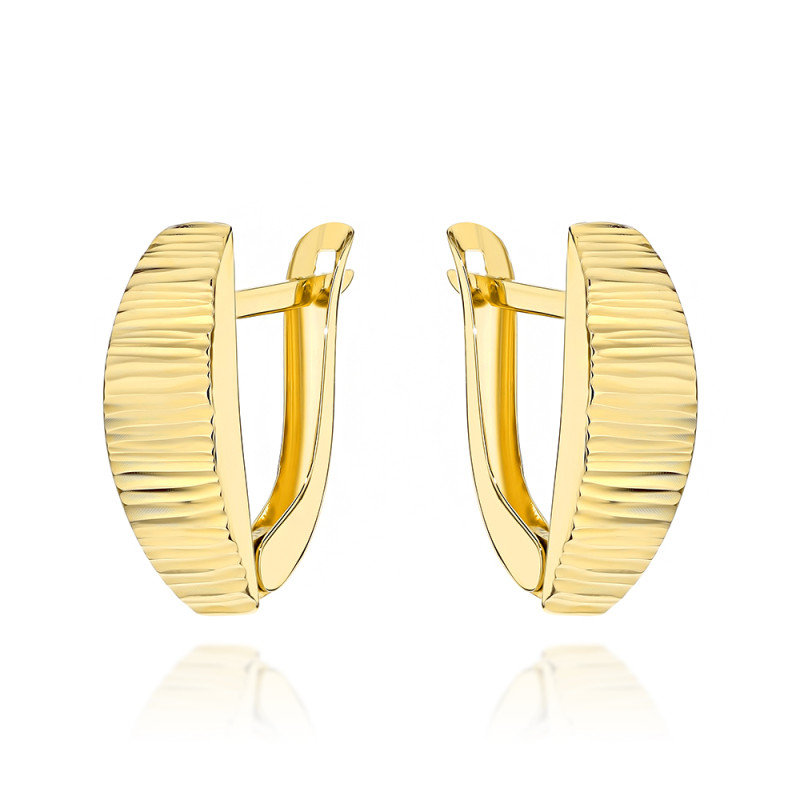 Kolczyki złote zdobione żłobieniem w poprzek pr. 585